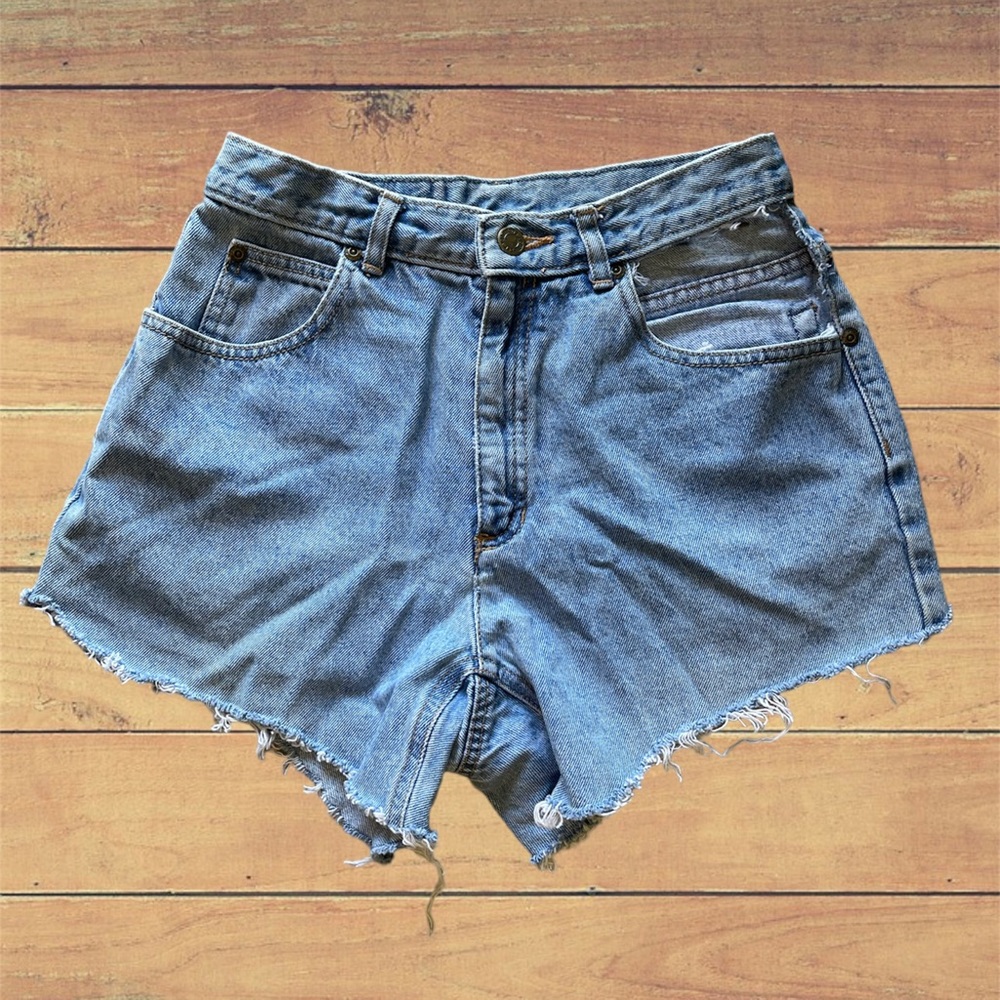 Free Shipping! Vintage High Waisted Shorts with Window Pocket